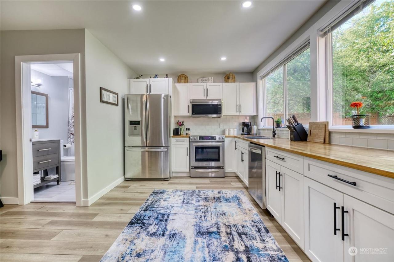 Newly Remodeled 2Bd Room A Frame Cottage Point Roberts Екстер'єр фото